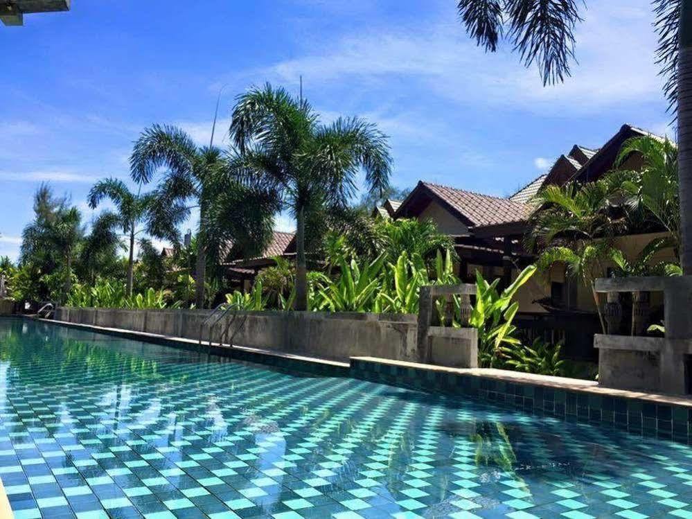 Haad Yao Bungalows Bagian luar foto